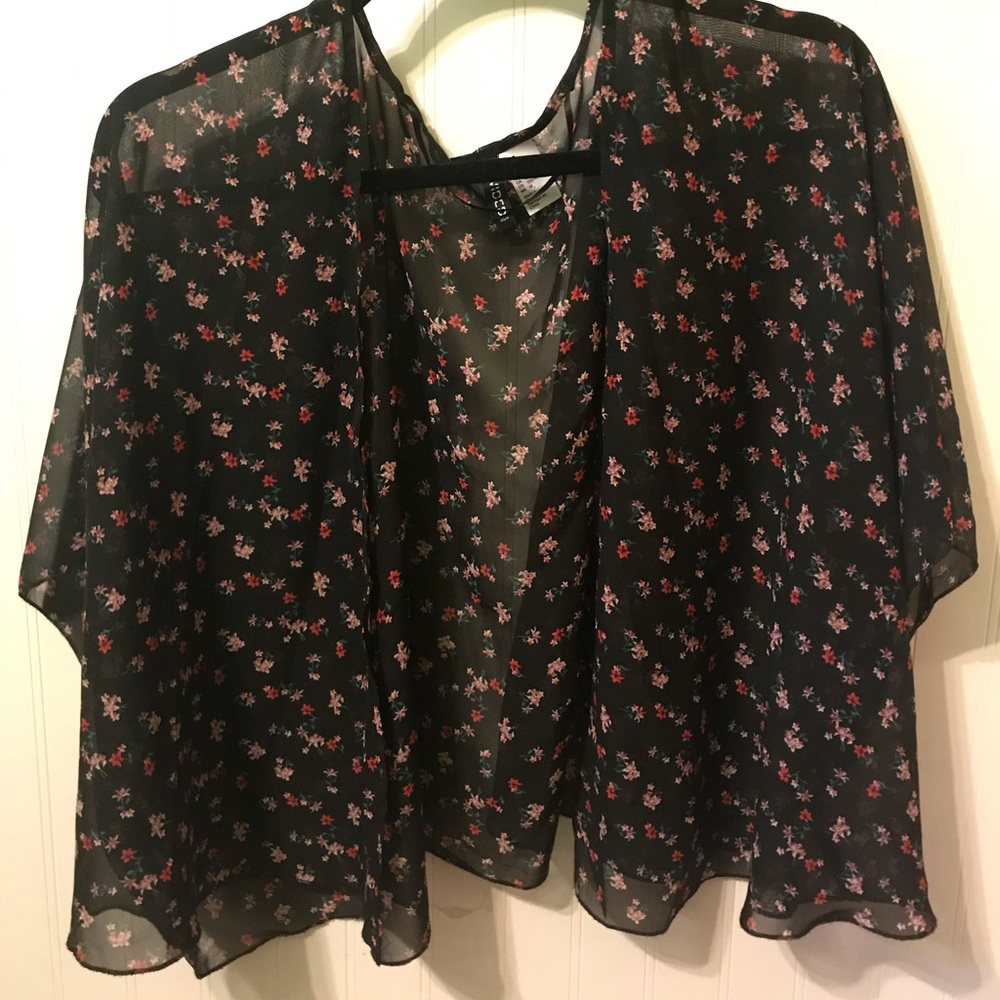 Cropped Floral Kimono
